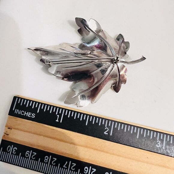 Vintage Giovanni Signed Maple Leaf Brooch Silver Plated Mid Century Modern 4023 - Picture 7 of 8